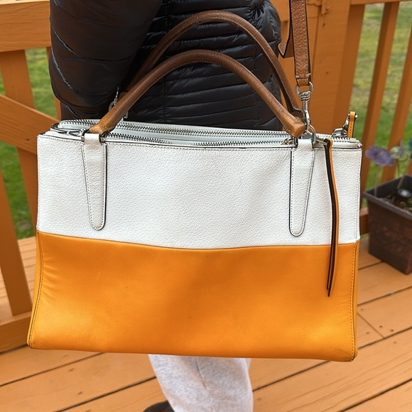 COACH BOROUGH BAG COLORBLOCK RETRO BOARSKIN LEATHER BRIGHT MANDARIN F31121 - Picture 4 of 16